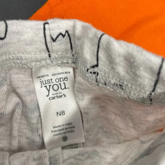 Infant Unisex Halloween 0-3 months Outfits - Picture 3 of 7